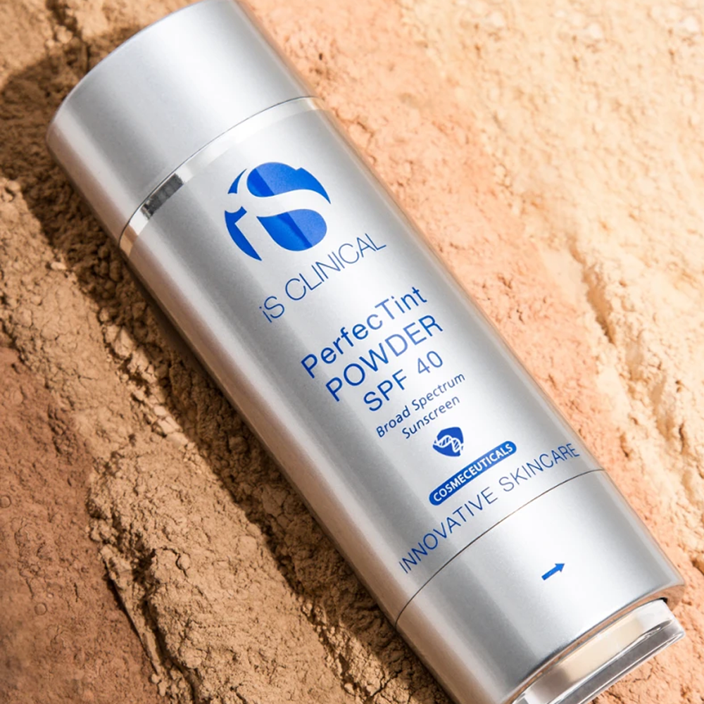 IS CLINICAL PerfecTint Powder SPF 40 (Ivory) - Сонцезахисна пудра з ультрам'якою щіточкою у відтінку айворі - фото №1 IS CLINICAL PerfecTint Powder SPF 40 (Ivory) - Сонцезахисна пудра з ультрам'якою щіточкою у відтінку айворі - фото №1